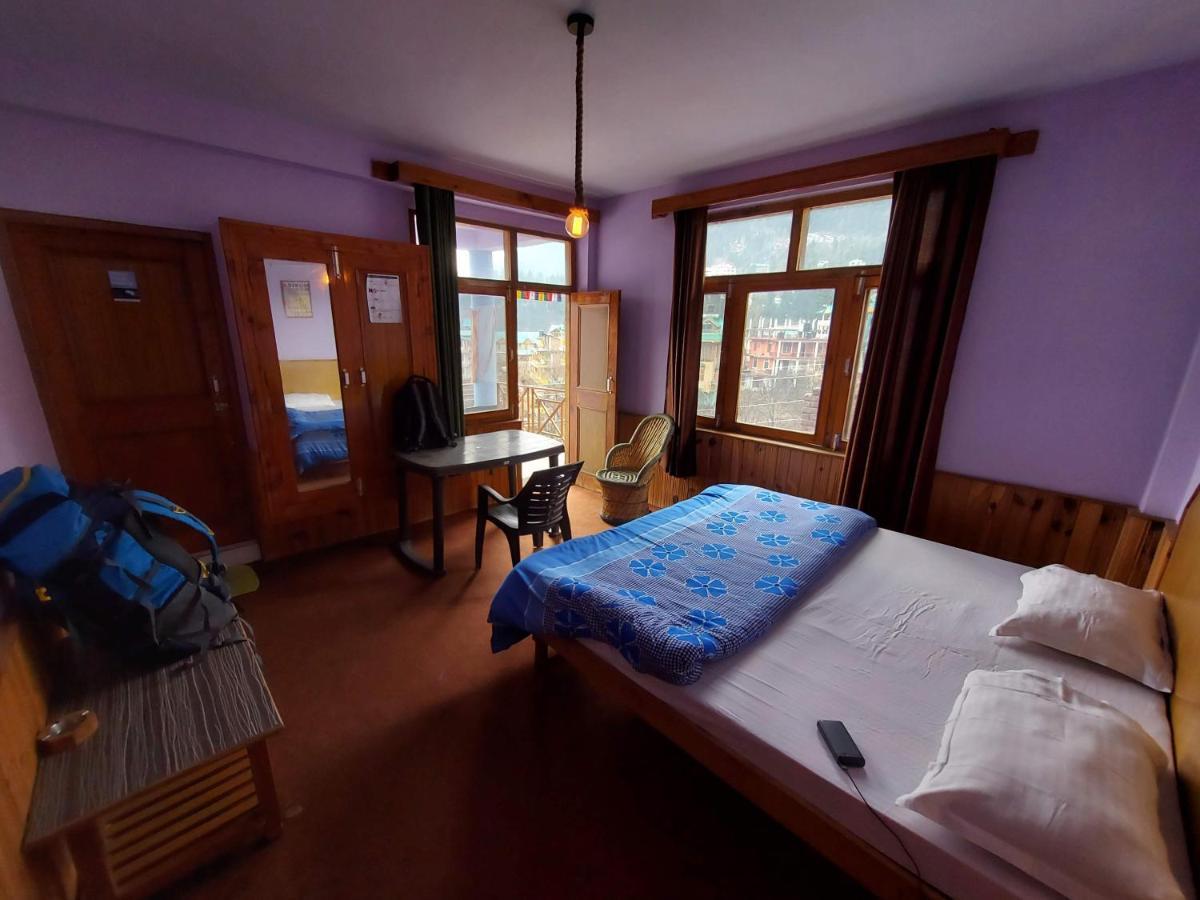 The Professors Hut Guest house