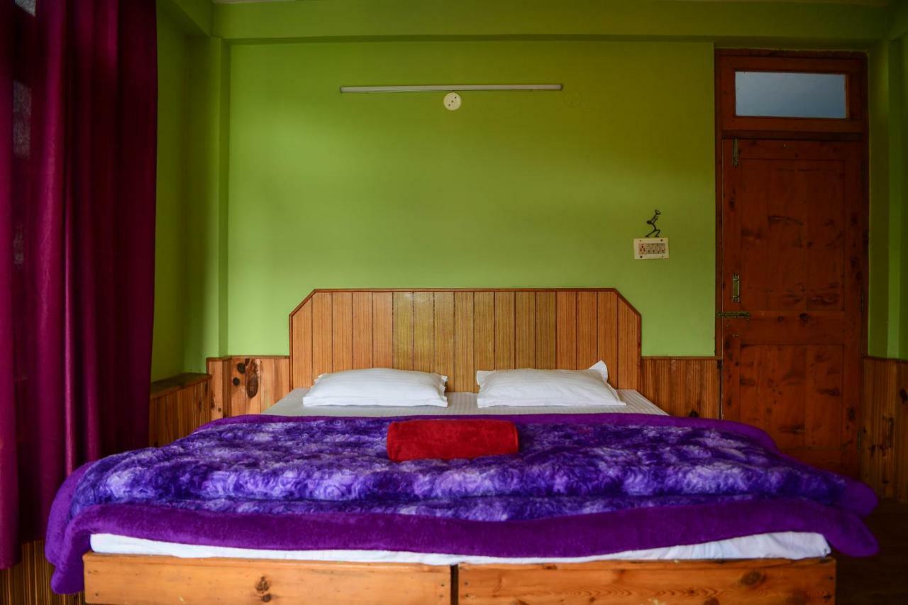 The Professors Hut Manali (Himachal Pradesh)
