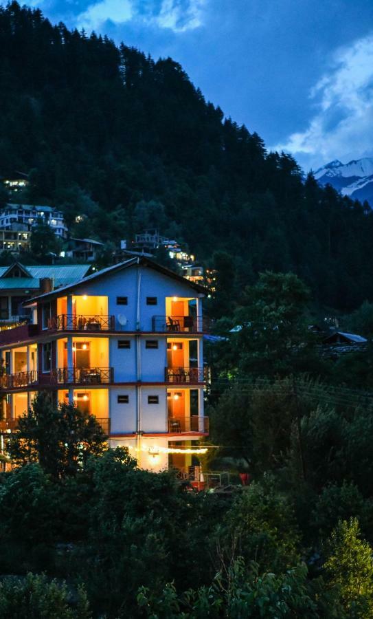 The Professors Hut * Manali (Himachal Pradesh)