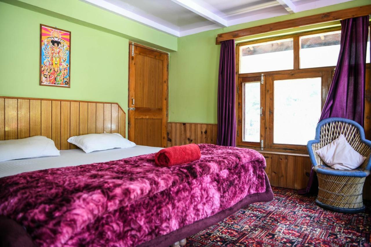 The Professors Hut Manali (Himachal Pradesh)